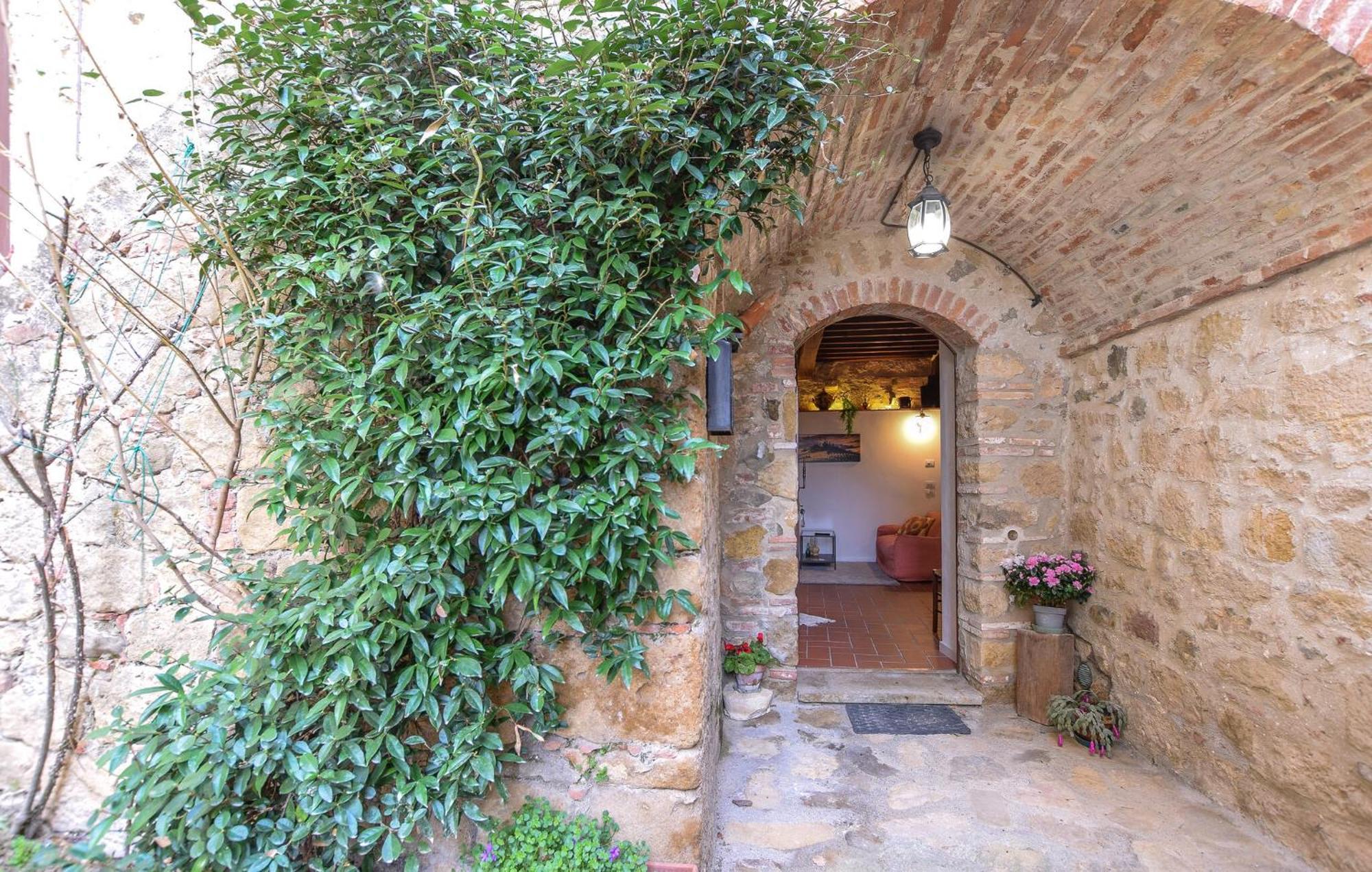 Cozy Apartment In Monticchiello With Wi-Fi Εξωτερικό φωτογραφία