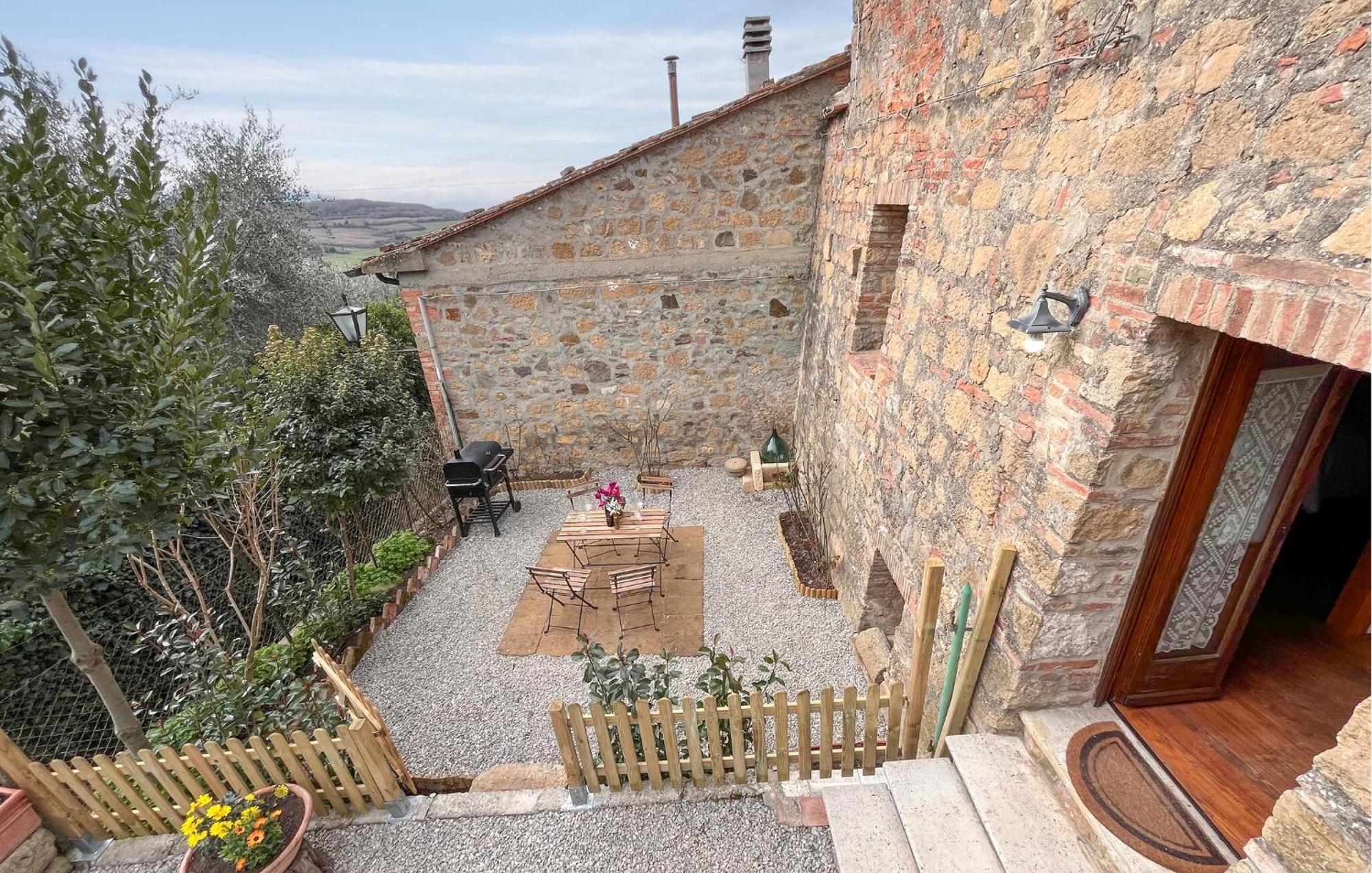 Cozy Apartment In Monticchiello With Wi-Fi Εξωτερικό φωτογραφία